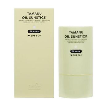 Легкий солнцезащитный стик с маслом таману LADOR Tamanu Oil Sunstick SPF 50+ PA++++