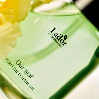 Увлажняющее парфюмированное масло для сухих и повреждённых волос LADOR Perfumed Hair Oil 03 Our Leaf 80 ml - вид 4 миниатюра