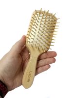 Расческа для распутывания волос с деревянными зубчиками LADOR Detanging Paddle Hair Brush (Wood) - вид 6 миниатюра